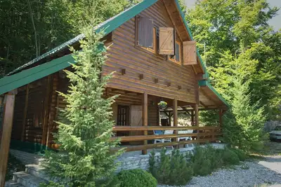 Image de Maison de bois Stevan (près du parc national de Lovćen)
