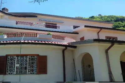 Image de Appartement avec terrasse dans la villa
