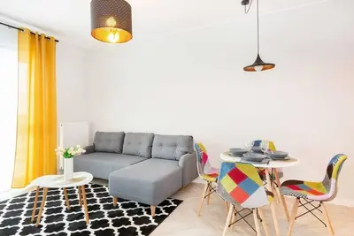 Image de Rondo Wiatraczna Bright Apartment | Parking | Bath