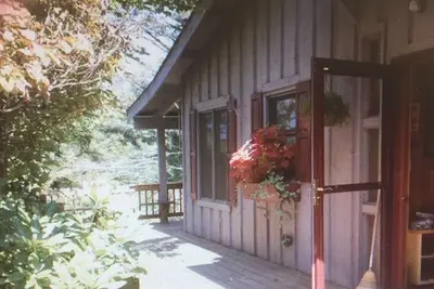 Image de Grandfathered Inn, séjour parfait pour 1-4 ou un couple. Cœur de Glenville