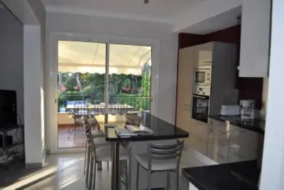 Image de Luxury apartment 110m2 sleeps 6, terrace, pool, near beach