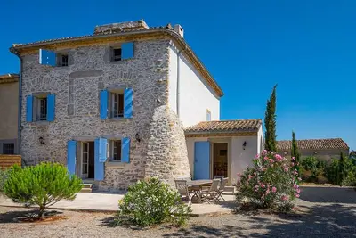 Image de Magnifique Villa dans un domaine viticole