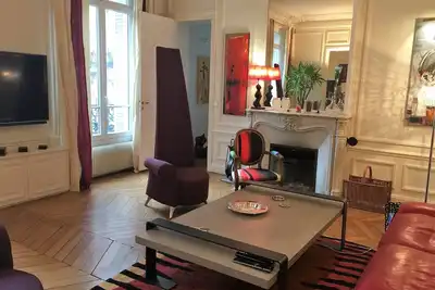 Image de Proche Village Olympique Beau, spacieux Appartement Haussmannien Trocadéro Passy