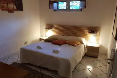 Appartement dans villa indépendante