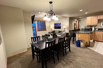 Image de Ski in / Ski out Resort 5 étoiles au Grand Timber Lounge