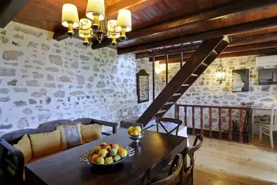 Image de Elounda Art traditionnel Suites- Evenos Suite- spectaculaire Elounda Donnant sur