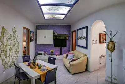 Image de Appartement meublé tout le confort Wi-Fi.