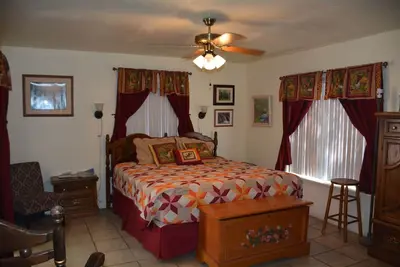 Image de Willow Creek Natural Llc Ferme-Cation \/ Tours Ă la ferme
