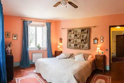 Apartament \"Orchidea\" avec piscine près de Lucques