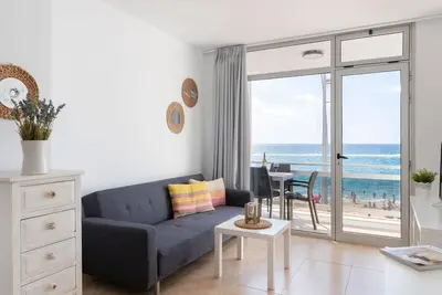 Image de Vivelorural Canteras 208 beach front with wifi