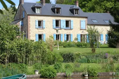 Image de Duplex Charmant au Cœur du Pays des Haras avec Jardin Paysagé et Étang - Tout Équipé, Draps Inclus