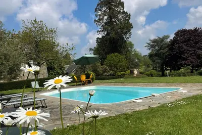 Image de Tour Cottage sur grand domaine privé