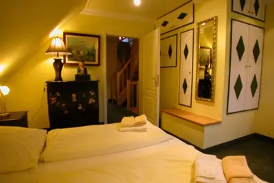 Image de Grand chalet de luxe avec quatre chambres et 2 salles de bains