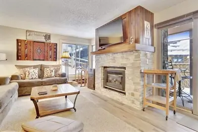 Image de Hébergement magnifique côté pente parfait pour toutes les saisons