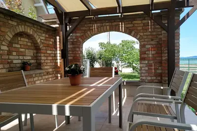 Image de Villa en bord de mer au lac Balaton \/ lac Balaton