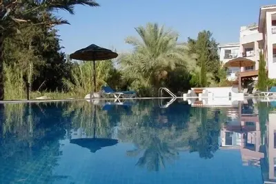 Image de Paphos: superbe appartement 1 chambre zone touristique bord de mer 2 couchages