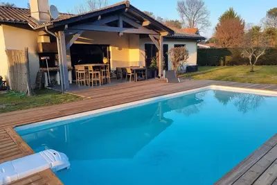 Image de Belle villa avec piscine près village traditionnel classée 3 étoiles 🌟 🌟 🌟
