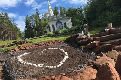 Votre propre «paix de l'espace» au chalet du clocher. Les couples privés échappent!