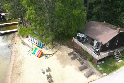 Image de Charmante cabane au bord du lac