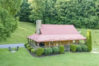 Image de Cabane rustique avec vue sur une ferme de 100 acres
