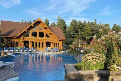 Image de Canadian Dream Chalet (Lac Fiddler # 43)