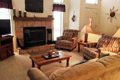 Image de Quality Hill Resort Villa, six couchages, terrasse privée avec barbecue, garage