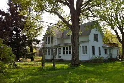 Image de Maison Blanche des années 1860 à Glenn située entre South Haven et Saugatuck
