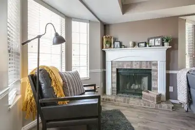 Image de Montana Skies - Maison de ville privée rénovée