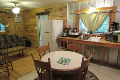 Image de Clear View Retreat: Family Cabin # 3