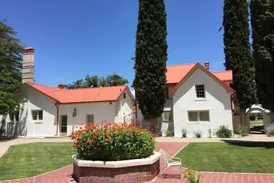 Image de Nan Ranch - Fontaine Patio Appartement, historique Ranch Estate Ă Mimbres Valley