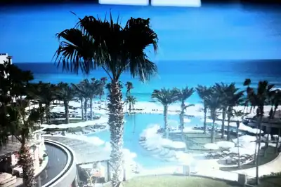 Image de Suite présidentielle pouvant accueillir 8 personnes avec vue sur la mer de Cortez