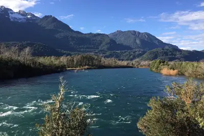 Image de Pêche à la mouche, natation, randonnée ou vous détendre dans cette cabine récemment construit en Patagonie du Nord