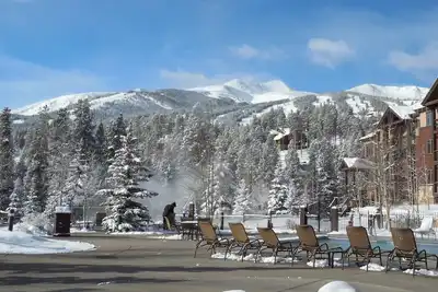 Image de Fêtez la nouvelle année dans la belle ville de Breckenridge et à la montagne