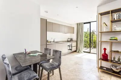 Image de Belle Gris Appartement à Colibri La Croix Valmer, près de Saint Tropez