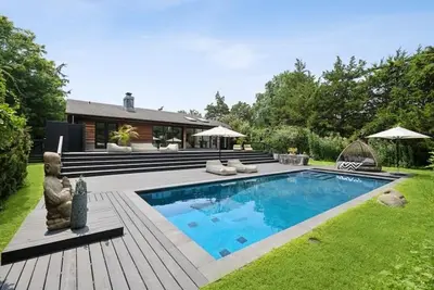 Image de Valable pour le 18 au 28 août à Sag Harbor, à 2 minutes de la plage