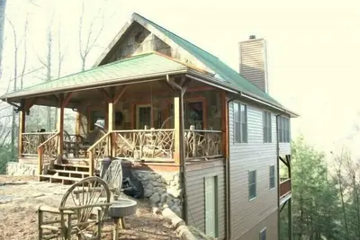 Image de Maison avec Wi-Fi et spa près de Boone / Banner Elk pour le ski, les restaurants, etc.