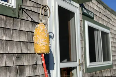 Image de Oceanfront Cottage directement sur la plage