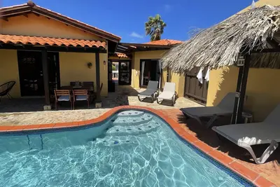 Aruba Villa avec piscine, à seulement 3 minutes en voiture des plus belles plages d'Aruba
