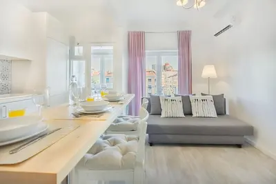 Image de Rome Cozy Flat avec A / C et balcon!