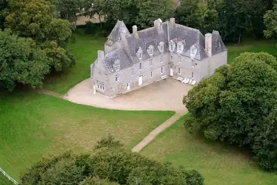 Image de Splendide manoir breton, 20 personnes et plus, à 6 km de la mer