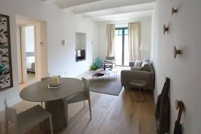 Image de Appartement confortable et chaleureux au centre de Gérone. Wifi & Air.