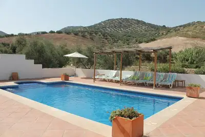 Image de Casa Cruz. Détente isolée parmi les oliveraies