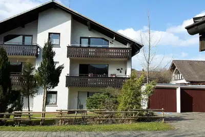 Image de Luxe 4 à 6 personnes. appartement avec garage situé sur le bord du quartier résidentiel calme