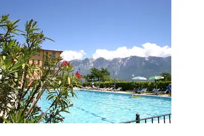 Image de Appartement 206 pour jusqu'à 6 personnes à partir de 70, - € \/ nuit incl w-lan gratuit vue sur le lac
