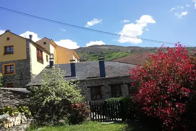 Image de maison Colasón, le ski et la nature (location Integro)