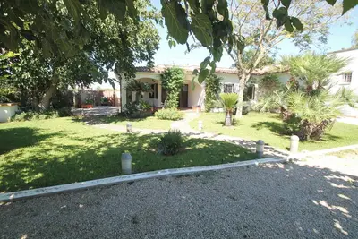 Villa exclusive dans le vert