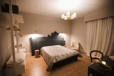 Image de B&B Assteas avec deux chambres doubles et une salle de bain partagée