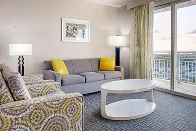 Image de Biketoberfest Suite de 2 chambres. 6 personnes et a un parking couvert.