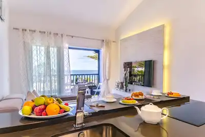 Image de Appartement de luxe en bord de mer avec 2 chambres