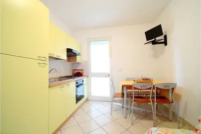 Image de Appartement au 2ème étage et à 130 m de la plage